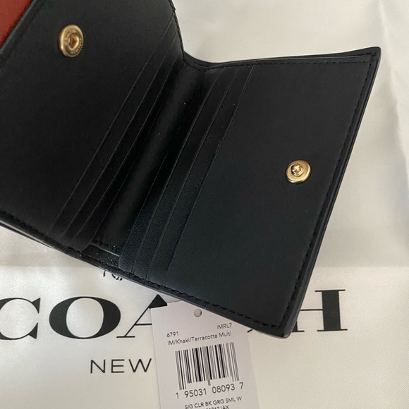 Coach Kleo backpack with matching wallet - Picture 11 of 11